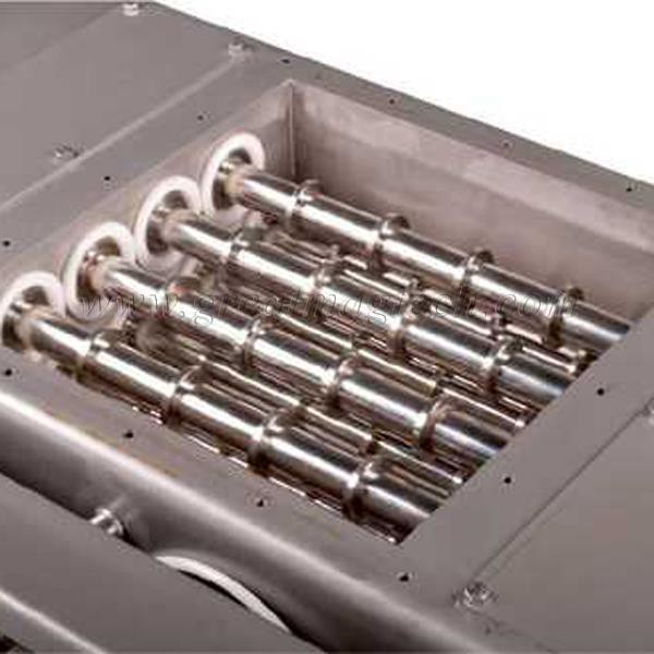 Self-Cleaning Magnetic Grate Separator